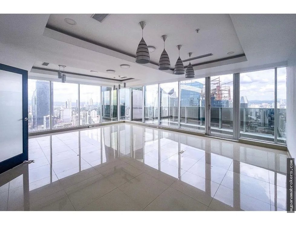 Alquiler de oficina comercial en f&f tower (el tornillo), calle 50