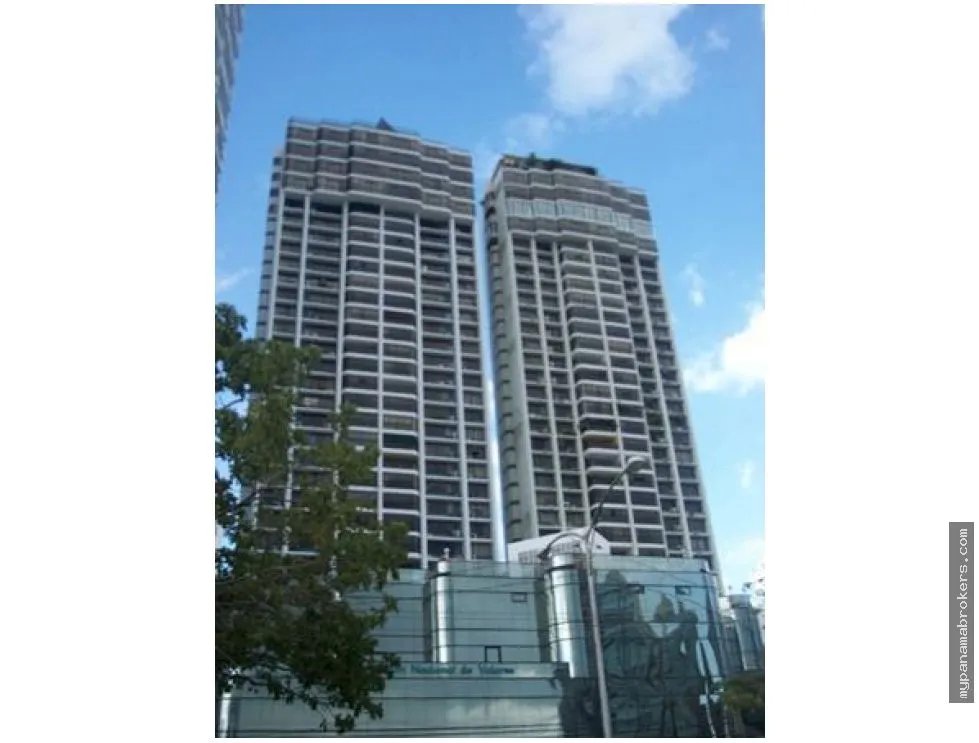 Venta de penthouse en ph torre del pacifico b, marbella