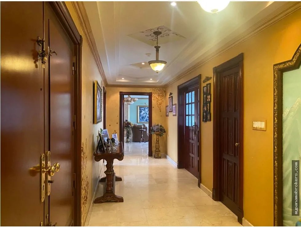 Venta de penthouse en ph torre del pacifico b, marbella