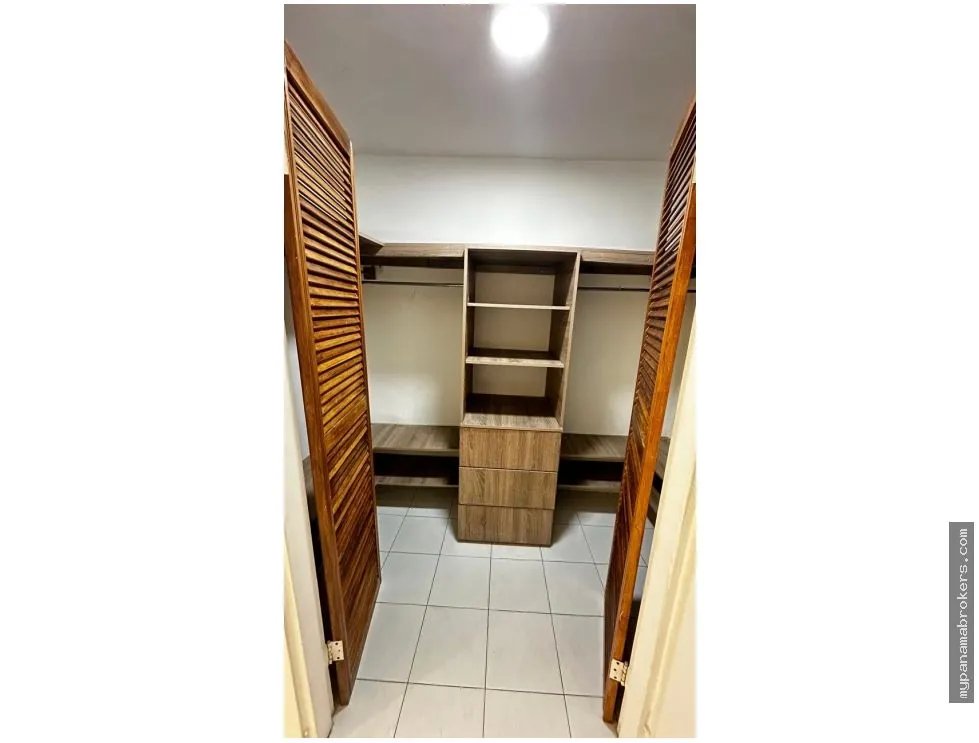 Venta de apartamento en ph vista tower, bella vista