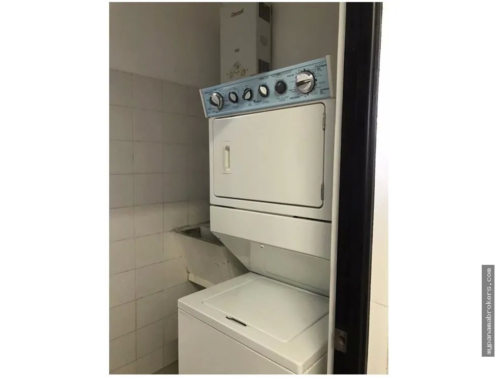 Venta de apartamento en galería uno, obarrio