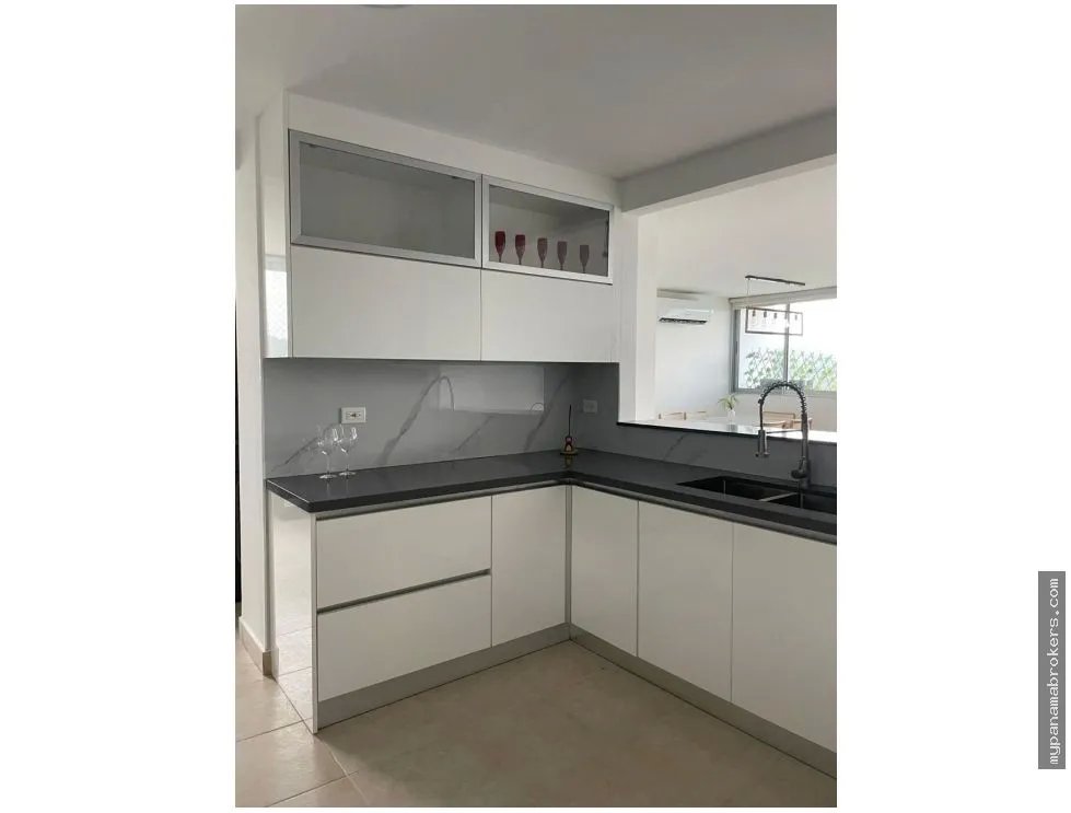 Alquiler de apartamento amoblado en clayton park i, ancón, panamá