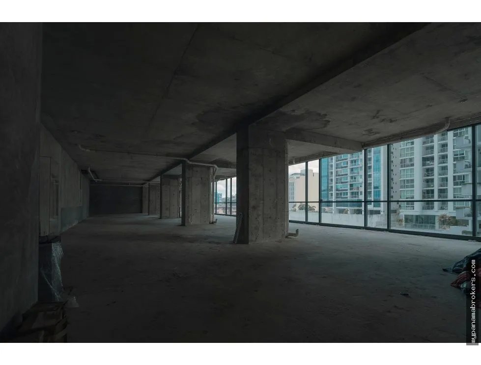 Venta de oficina en edificio armani, bella vista, panamá
