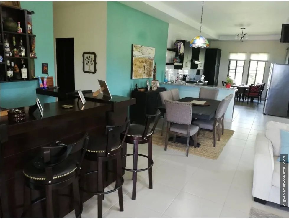 Venta de casa en hacienda pacifica, san carlos, panamá