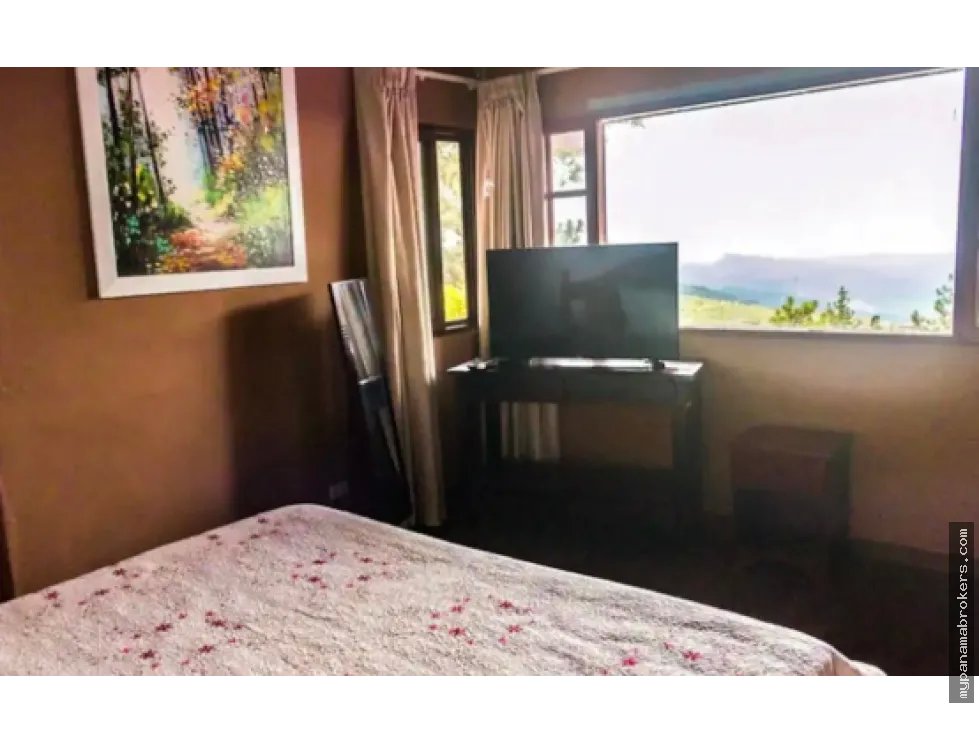 Alquiler de casa amoblada en altos de cerro azul, panamá
