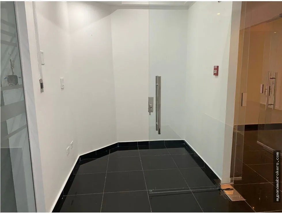 Alquiler de oficinas vacías en obarrio, bella vista, panama
