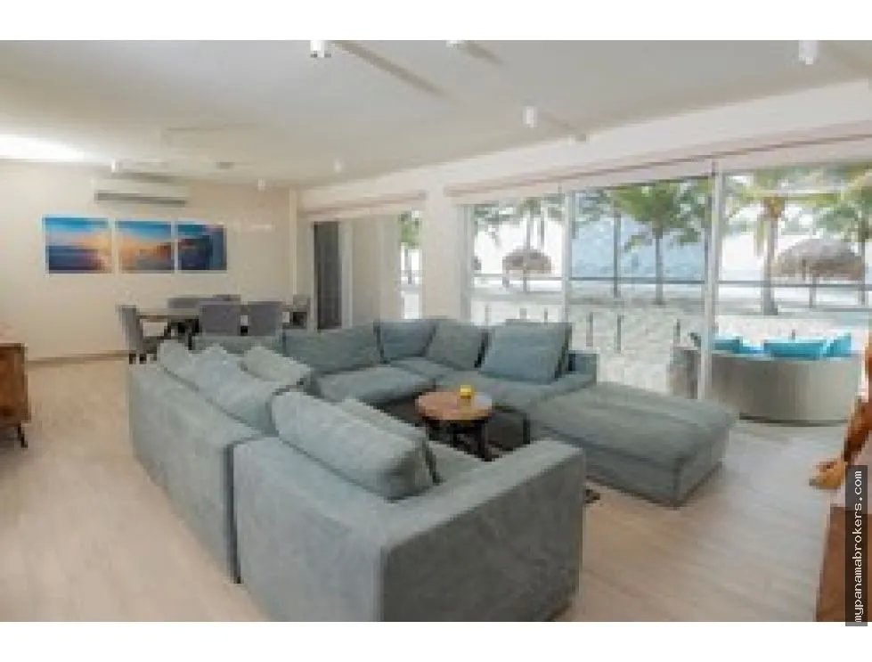 Venta de apartamentos de 2 habitaciones en olas del mar, playa caracol