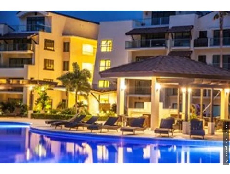 Venta de apartamento vacío en ph altamar, casamar, san carlos