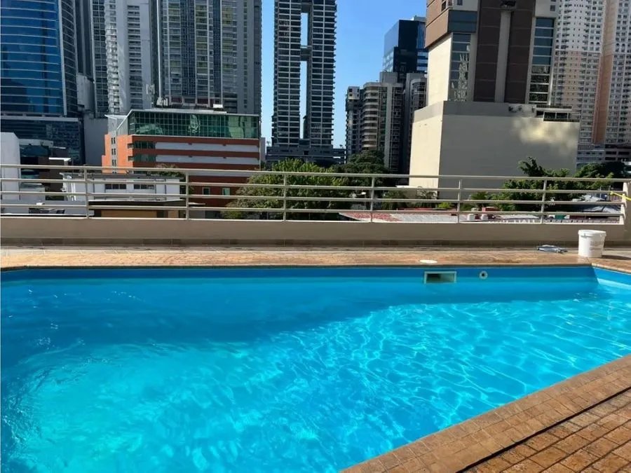 Venta de apartamento ph torre ebbelle, marbella