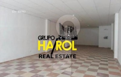 23747 - Ciudad de Panamá - commercials
