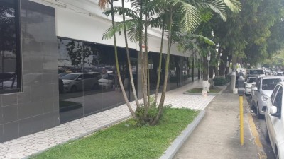 48860 - Obarrio - commercials