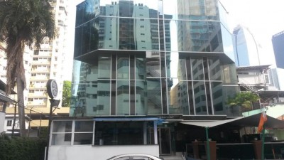 68004 - Marbella - commercials