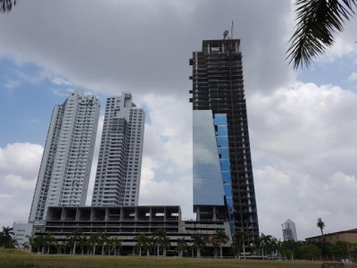 74819 - Costa del este - commercials