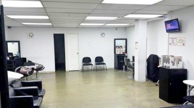 79442 - Marbella - commercials