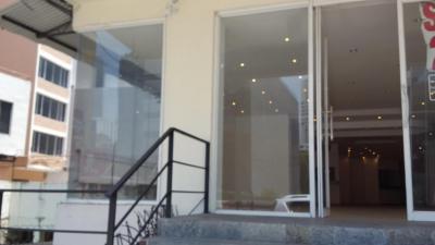 94856 - Marbella - commercials